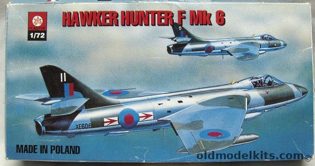 ZTS 1/72 Hawker Hunter F Mk.6 - RAF Brawdy / Chile Air Force FGA.71 / Same Sq but Santiago Chile 1971, S-007 plastic model kit